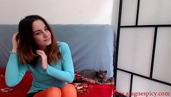 actress touching dick