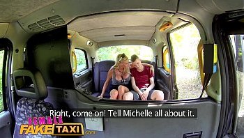 scarlett in fake taxi